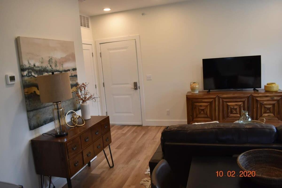 Downtown Traverse City Capri Condo 316 المظهر الخارجي الصورة